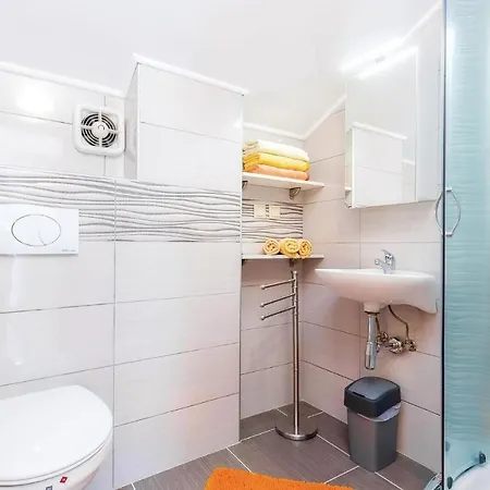 Three-bedroom Holiday In *